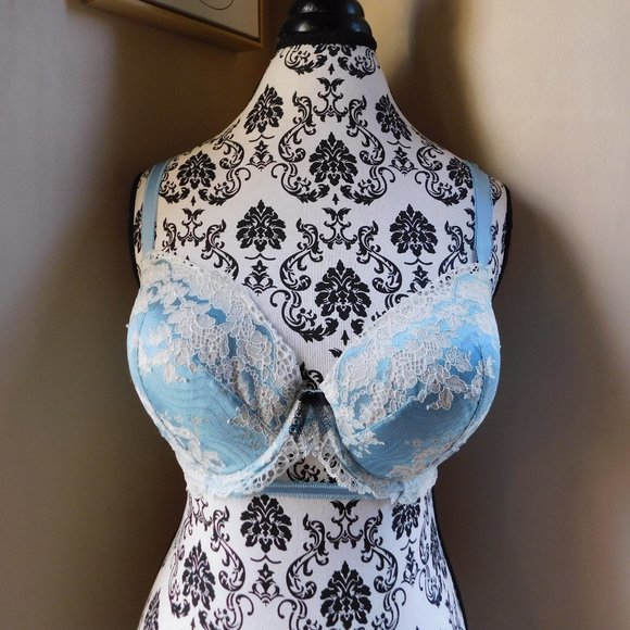 RARE! VICTORIA'S SECRET DREAM ANGEL DEMI BRA - Picture 1 of 15